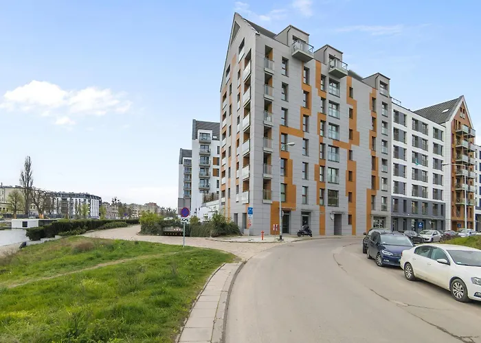 아파트 In Center With Balcony, Parking And Air Conditioning By Renters *