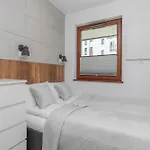 In Center With Balcony, Parking And Air Conditioning By Renters *