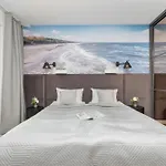 In Center With Balcony, Parking And Air Conditioning By Renters * Gdansk