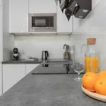 Apartamento In Center With Balcony, Parking And Air Conditioning By Renters Gdansk